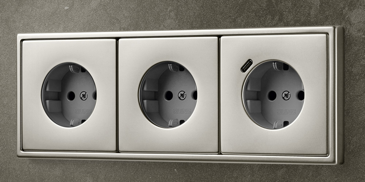 SCHUKO® Steckdosen mit USB bei Hans-Dieter & Maik Zoberbier GbR in Luckenwalde
